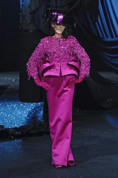 Look 7